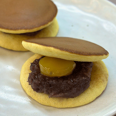 あいざわの栗どらやき